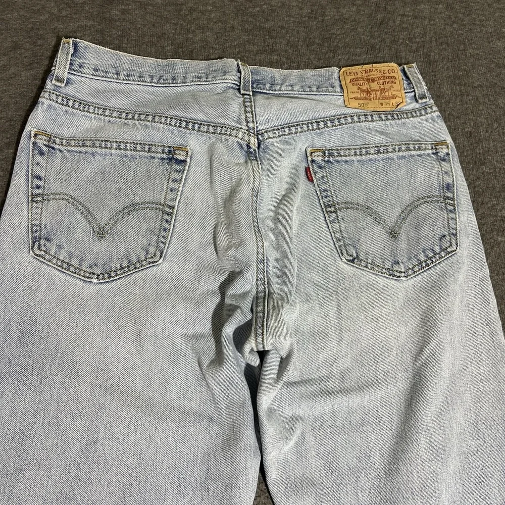 Levi's 505 Jeans Men 34x31 Blue Regular Fit Distressed Light Wash Denim Pants